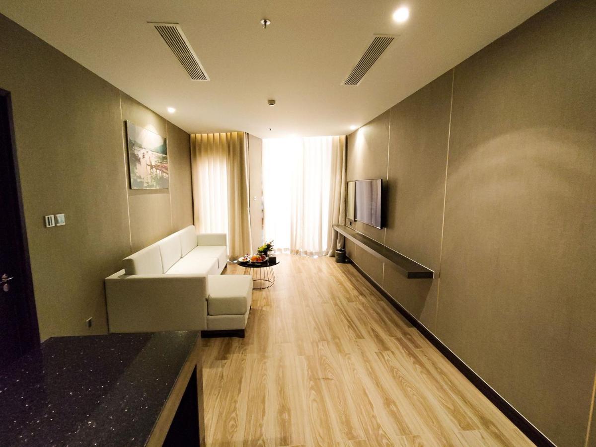 Diamond Stars Ben Tre Hotel Extérieur photo A living room in a serviced apartment in Beijing, China
